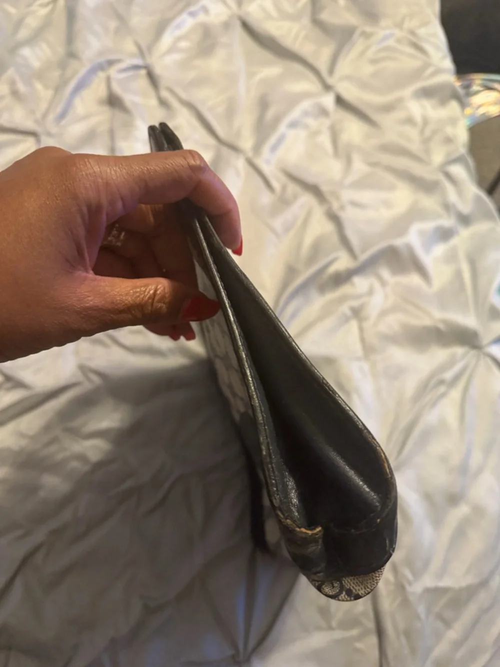 Gucci Beige and Black GG Canvas Tote - Picture 5 of 12